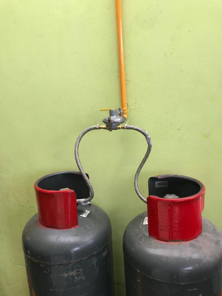 Instalación de líneas de gas